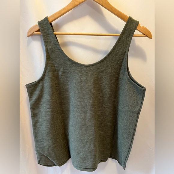 BNWT Old Navy Textured-Knit Lounge Tank, Size Medium Tall - Picture 2 of 4
